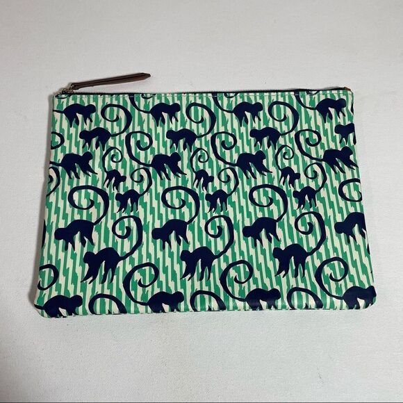 Stella & Dot monkey pouch with contrasting lining. SO CUTE - Picture 1 of 9